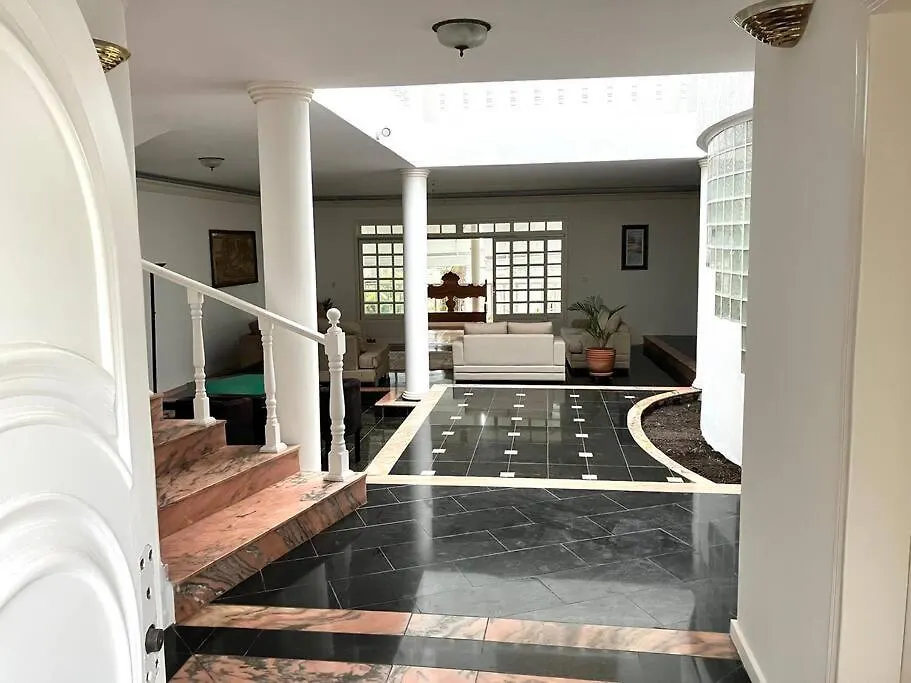 Tatil Evi La Maison Brooklin Luxo Triplex 5 Quartos 4 Suites Ar Churrasqueira Hidro 10 Min Congonhas!