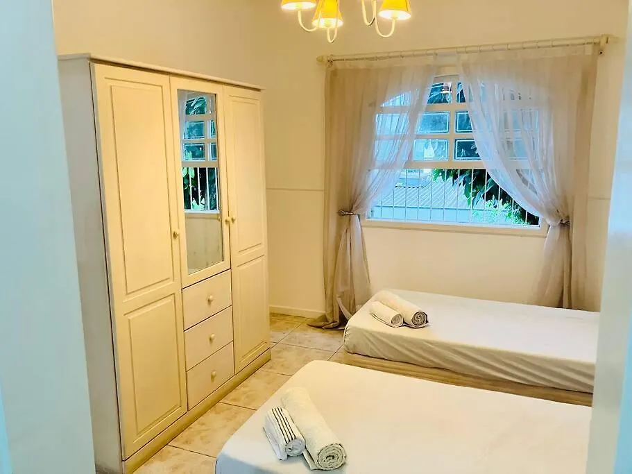 La Maison Brooklin Luxo Triplex 5 Quartos 4 Suites Ar Churrasqueira Hidro 10 Min Congonhas! 0*, Sao Paulo