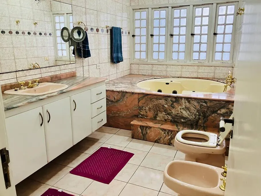La Maison Brooklin Luxo Triplex 5 Quartos 4 Suites Ar Churrasqueira Hidro 10 Min Congonhas! 0*, Sao Paulo Brazil