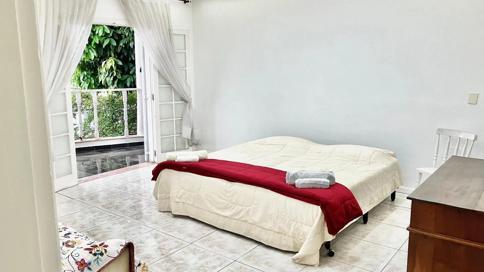 Holiday home La Maison Brooklin Luxo Triplex 5 Quartos 4 Suites Ar Churrasqueira Hidro 10 Min Congonhas!